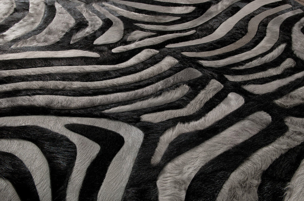 Zebra / Hide Rug / 030624-2