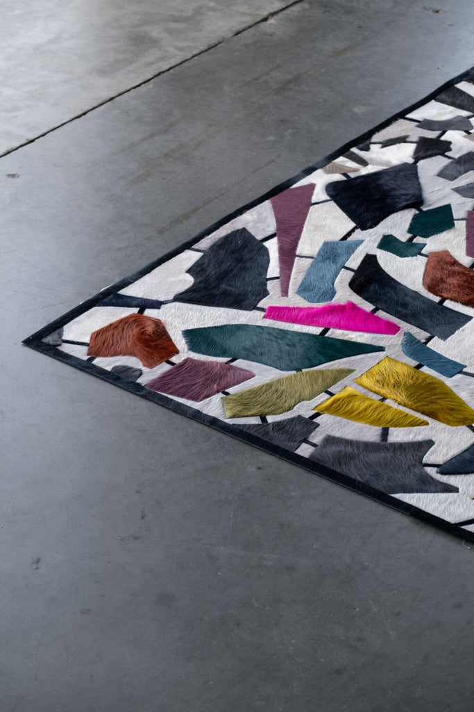 Element II / Hide Rug / 25711