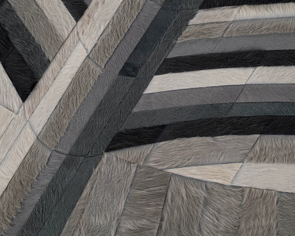 Biota / Hide Rug / 23302