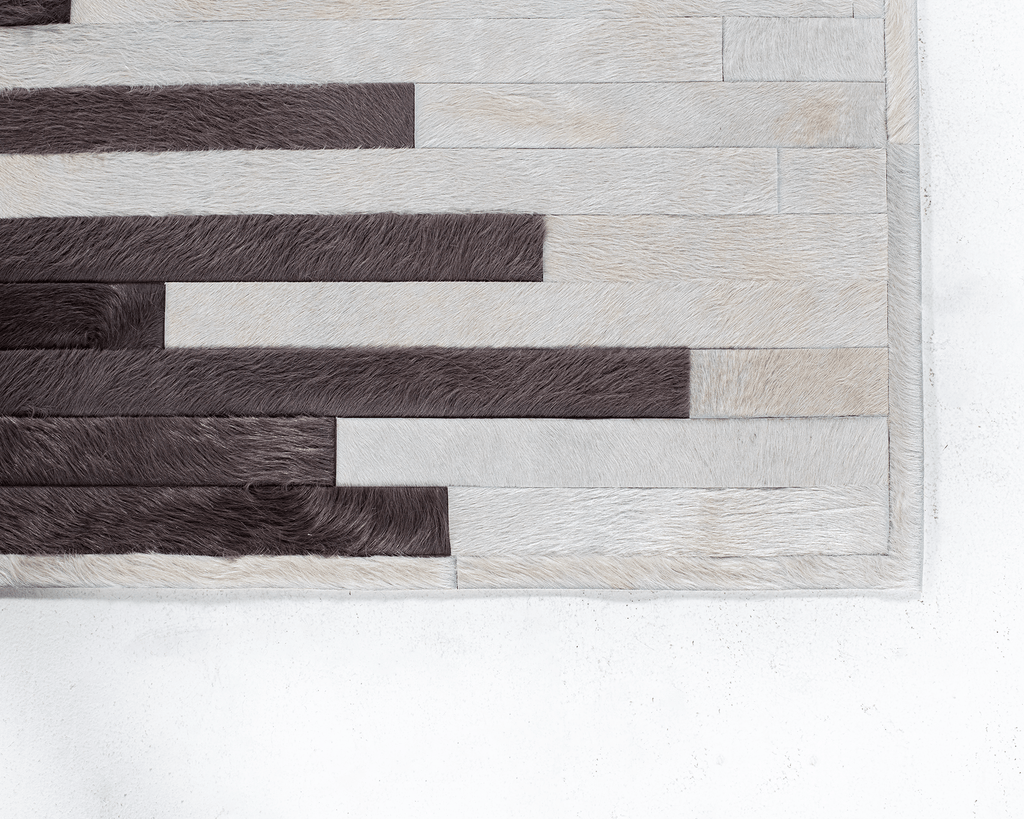 Borderline / Hide Rug / 00258