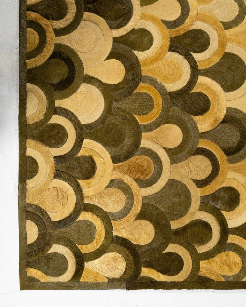Shift / Hide Rug / 00940
