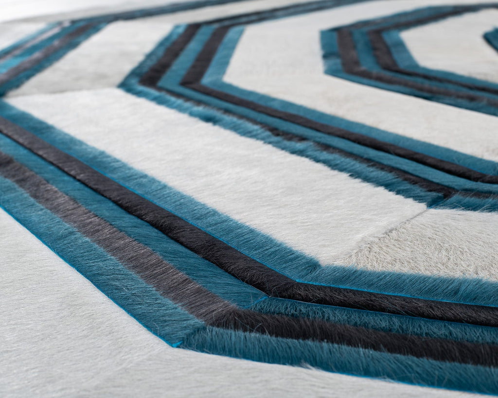 Cannes / Hide Rug / 00031