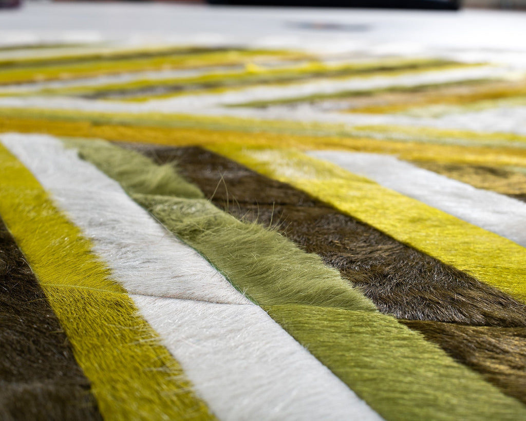 Biota / Hide Rug / 00729
