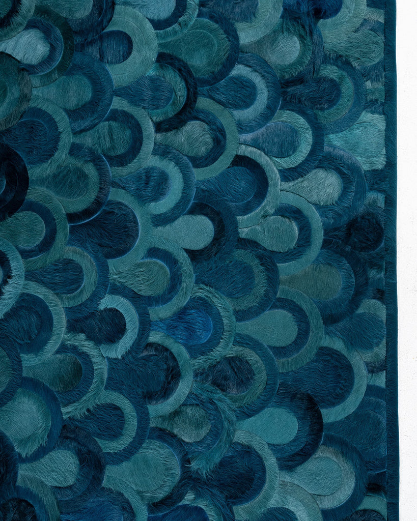 Shift / Hide Rug / 00939