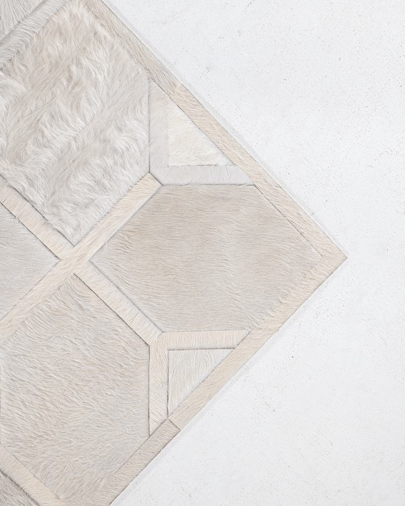 Stardust / Hide Rug / 00567