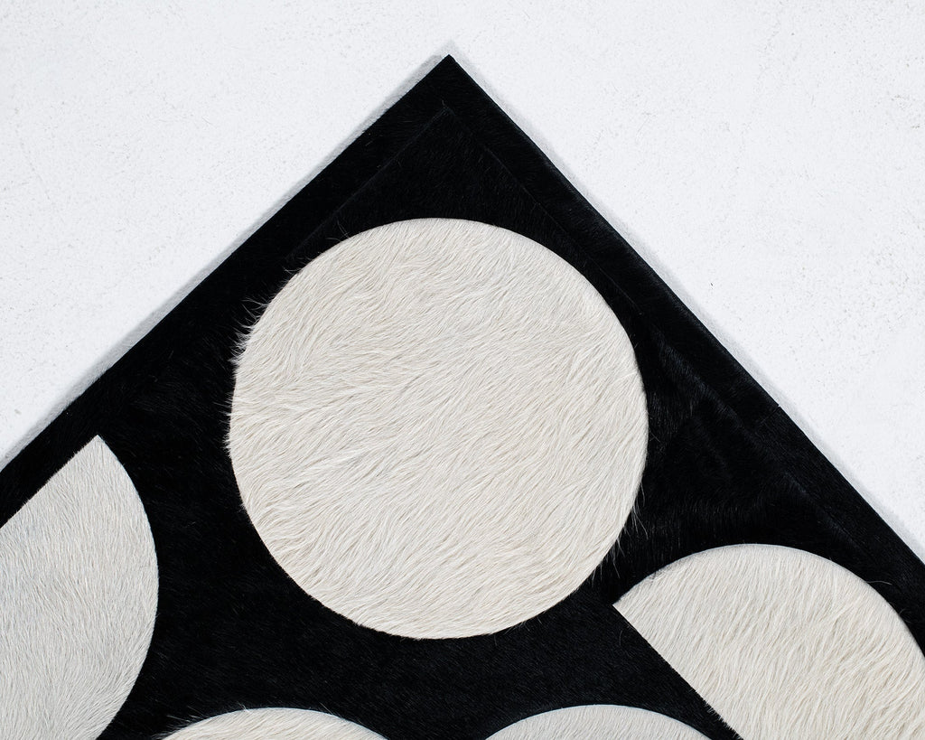 Custom / Hide Rug / 00389