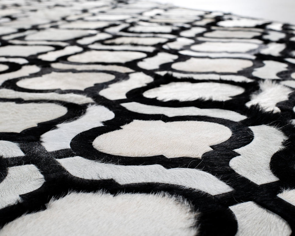 Reflect / Hide Rug / 00710