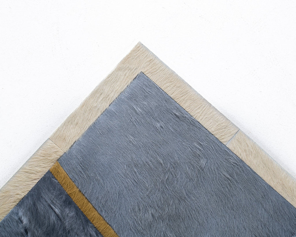 Silhouette / Hide Rug / 00501