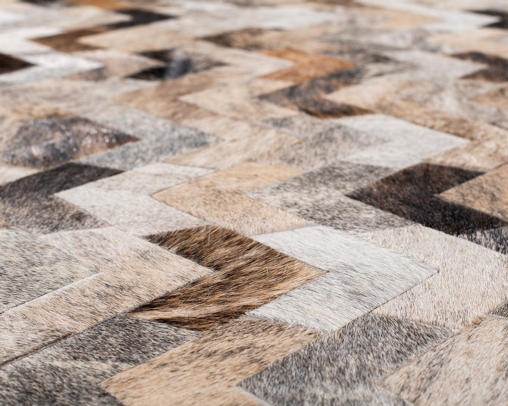 Vandal / Hide Rug / 00648