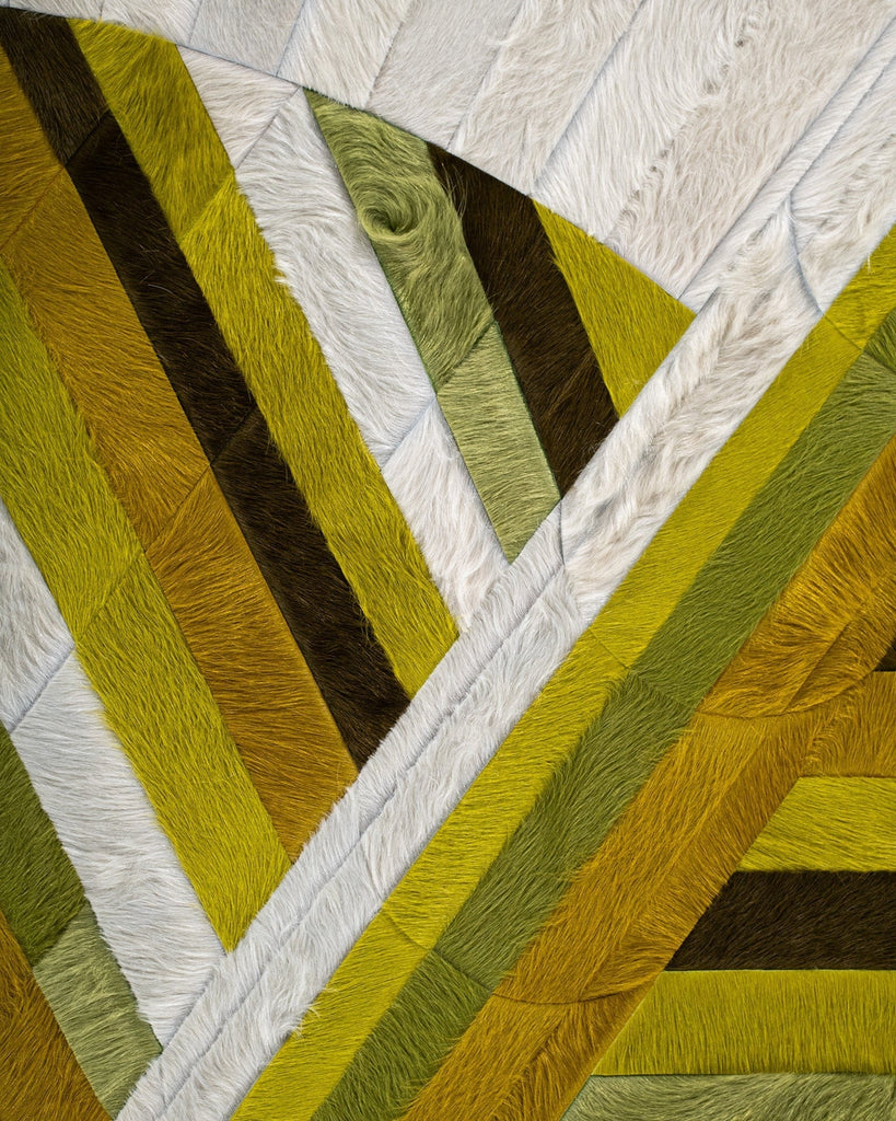 Biota / Hide Rug / 00729