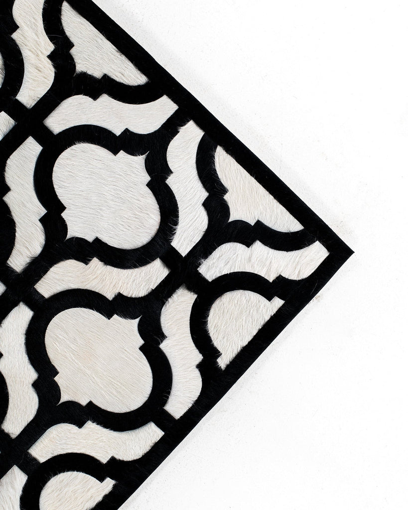 Reflect / Hide Rug / 00710
