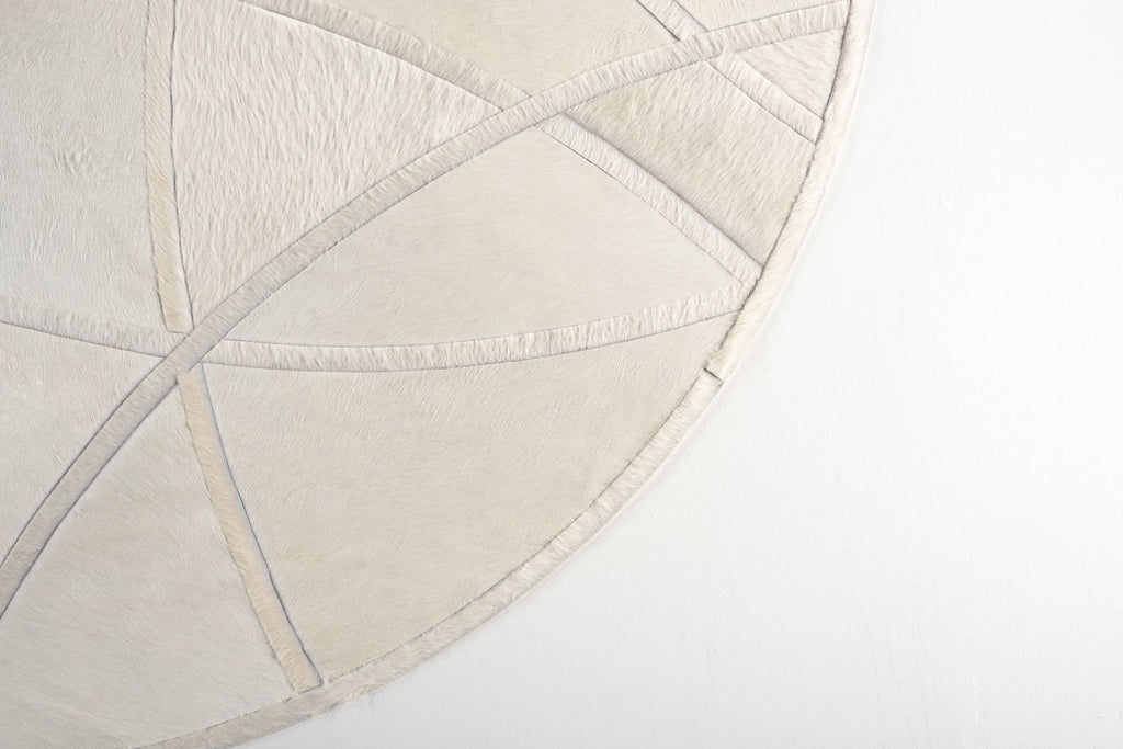 Silhouette / Hide Rug / 00966