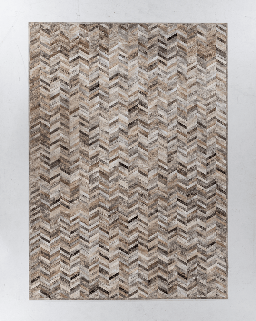 Mr Crowley / Hide Rug / 00646