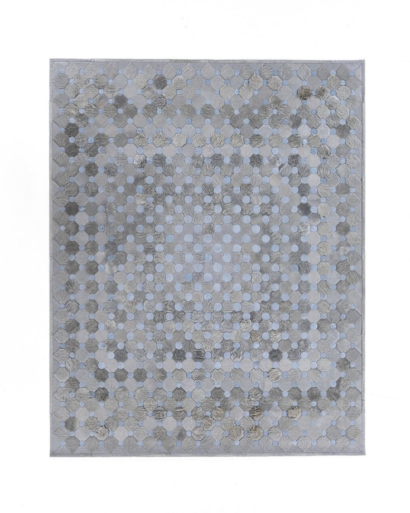 Dots / Hide Rug / 00652