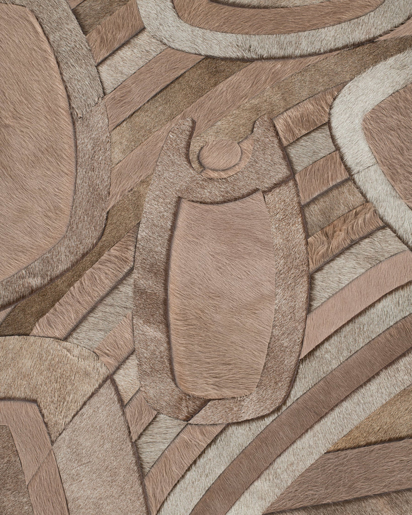 Mika / Hide Rug / 00574