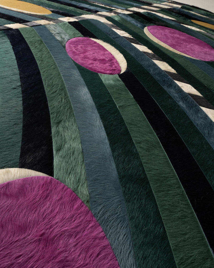 Flora / Hide Rug / 00981