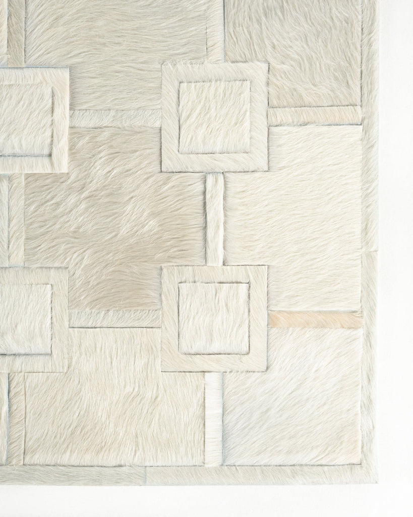 Glamorous / Hide Rug / 00611
