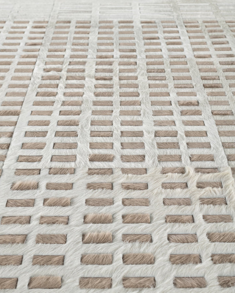 Custom / Hide Rug / 21536
