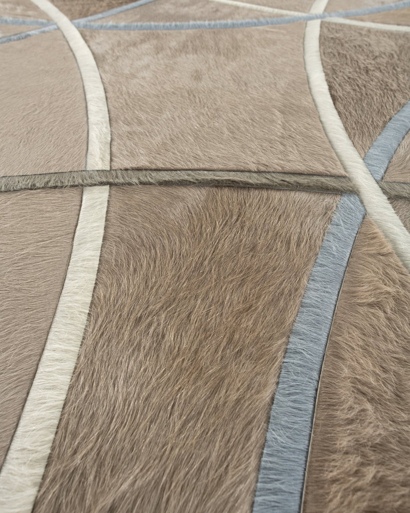 Silhouette / Hide Rug / 20804