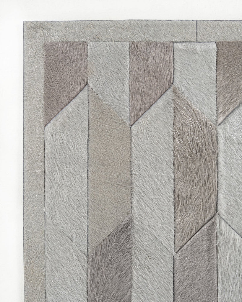Quiver / Hide Rug / 21923