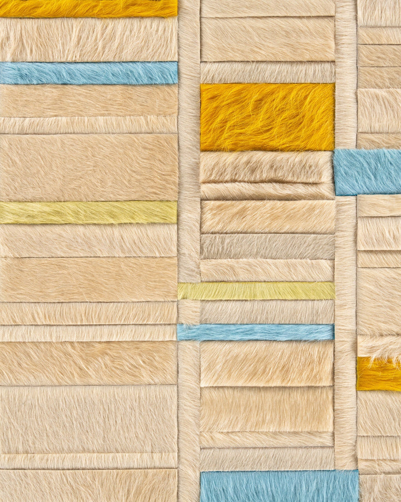 Four Seasons / Hide Rug / 18425