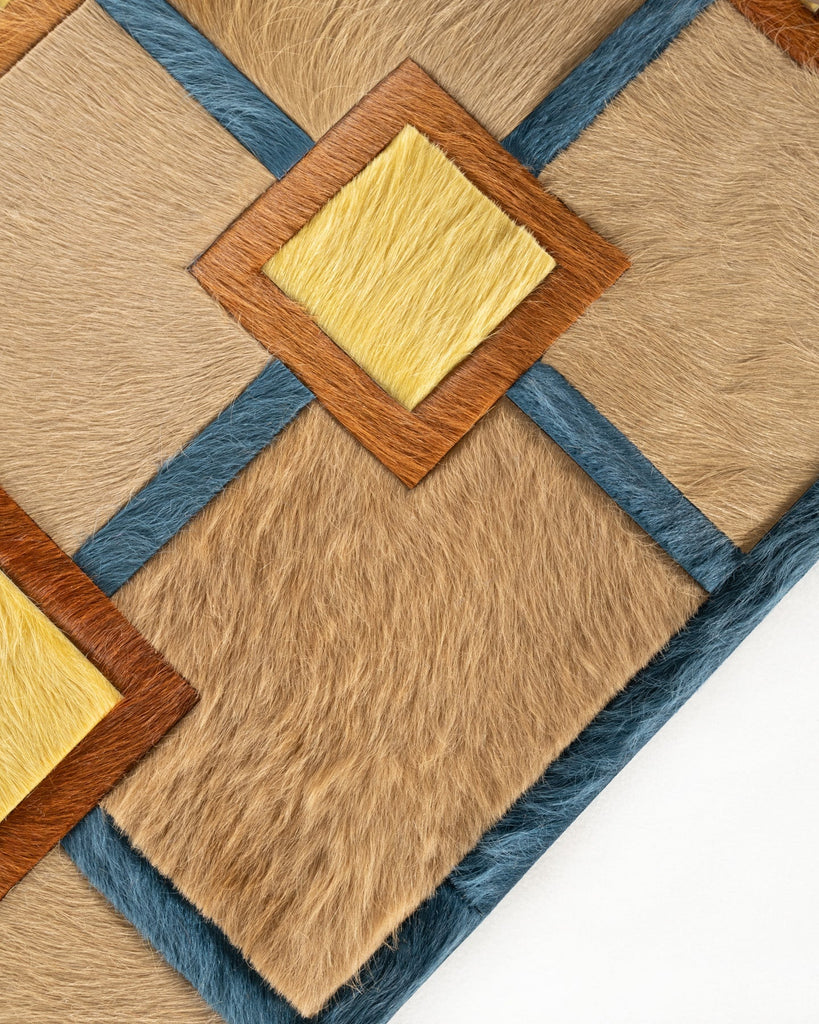 Glamorous / Hide Rug / 21666