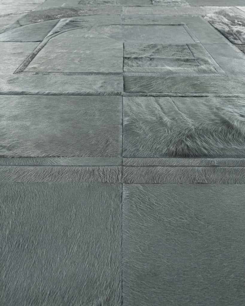 Prisma / Hide Rug / 22555