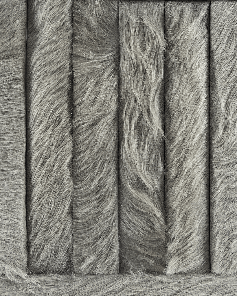 Atlas / Hide Rug / 22610
