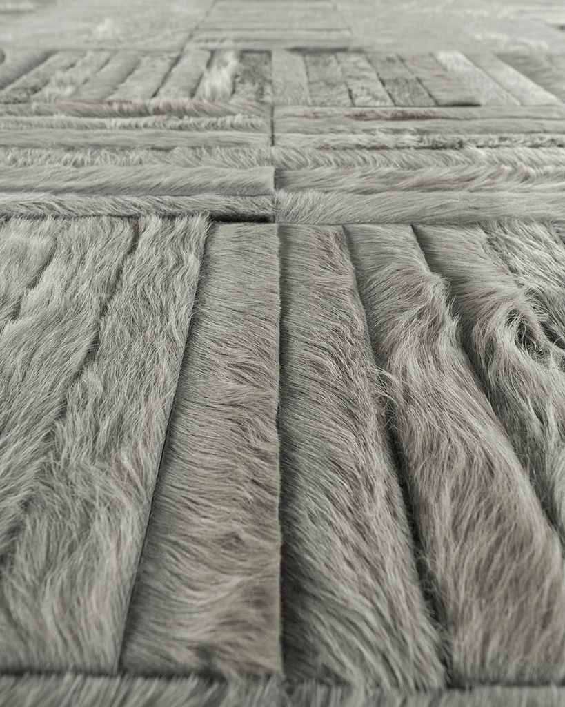 Atlas / Hide Rug / 22610