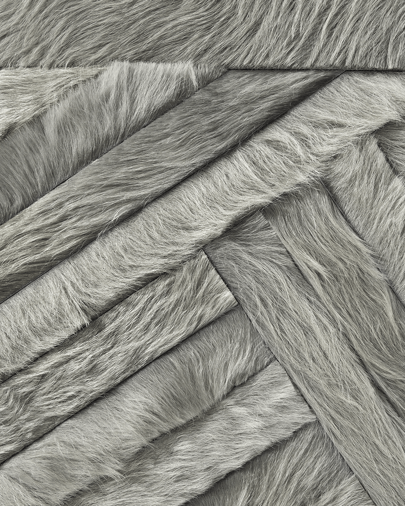 Atlas / Hide Rug / 22610