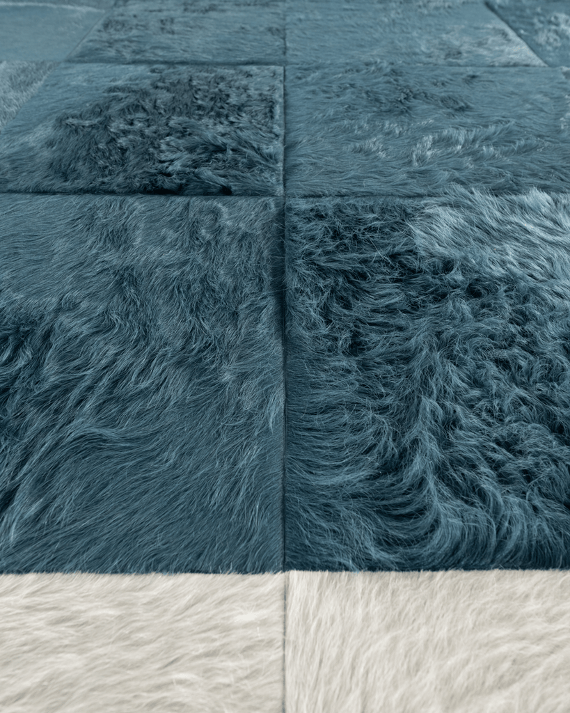 Custom / Hide Rug / 22621