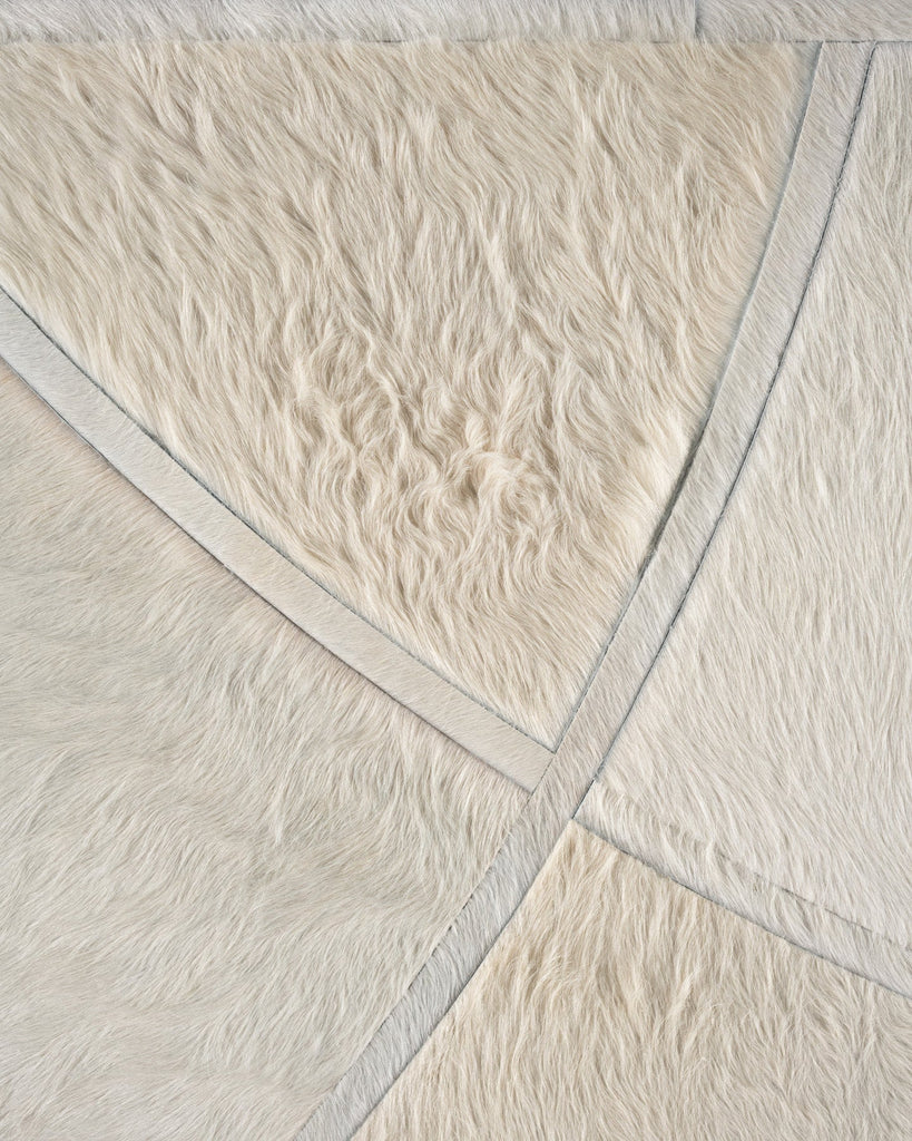Silhouette / Hide Rug / 22600