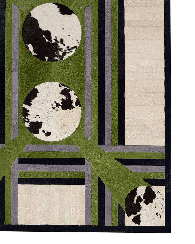 Atlas / Hide Rug / 20477