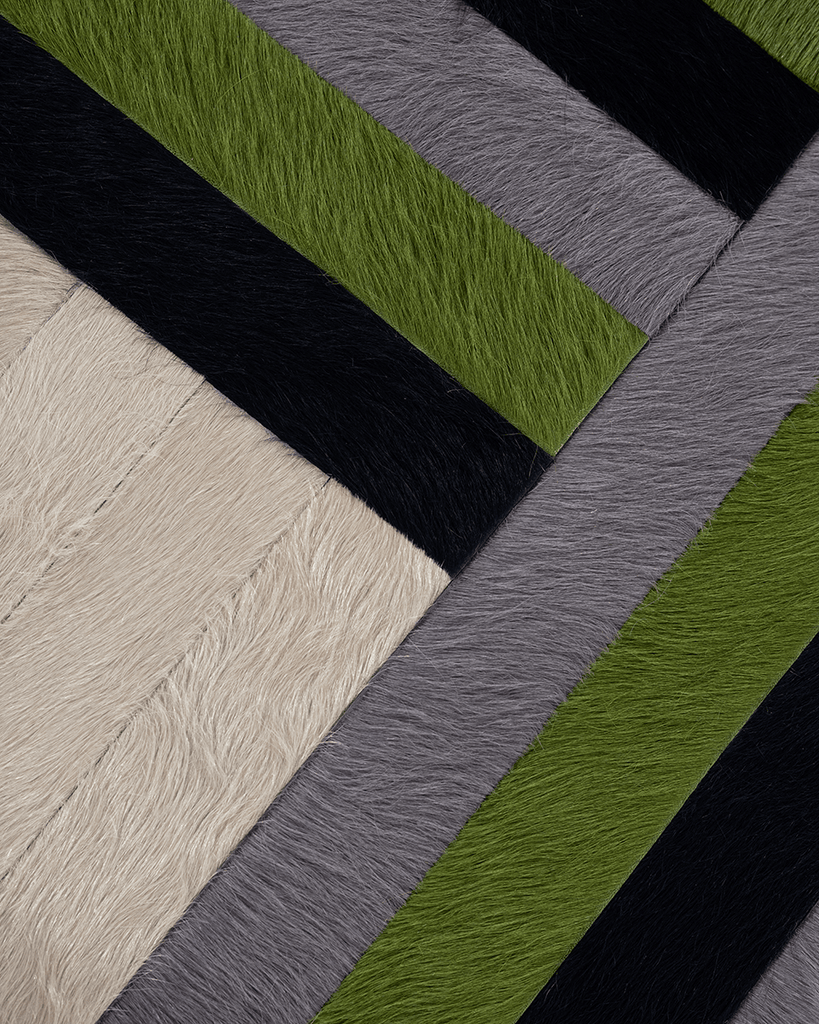 Atlas / Hide Rug / 20477