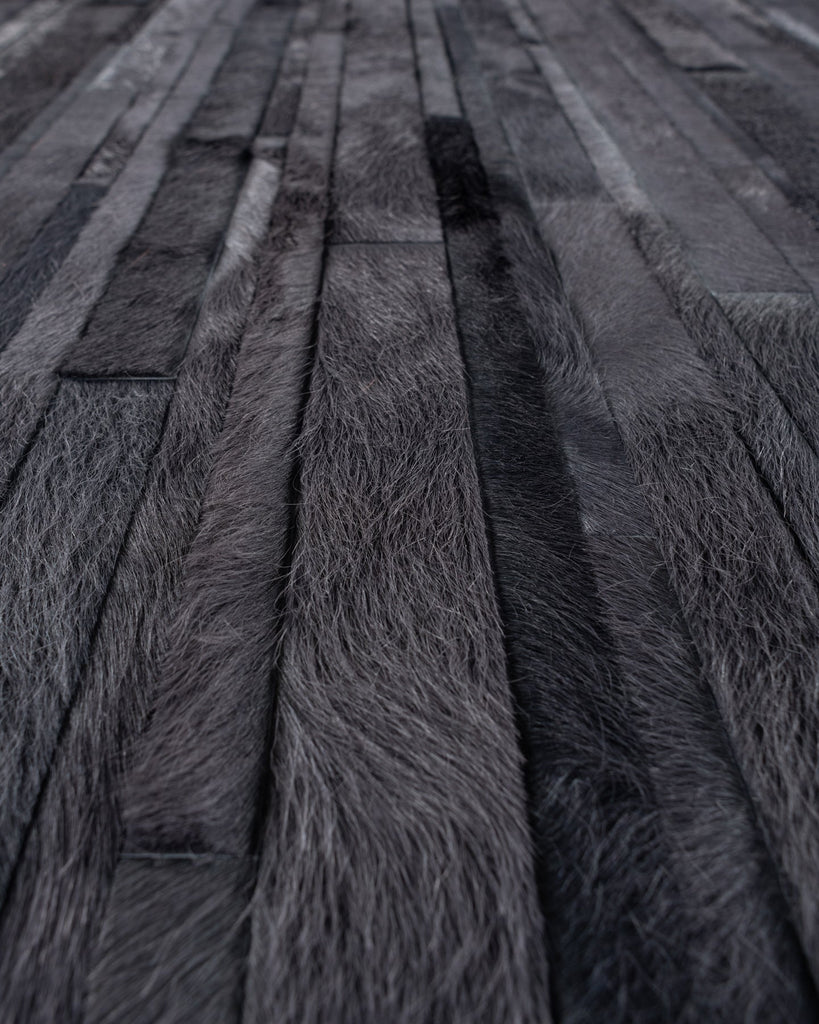 Jet Stream / Hide Rug / 18466