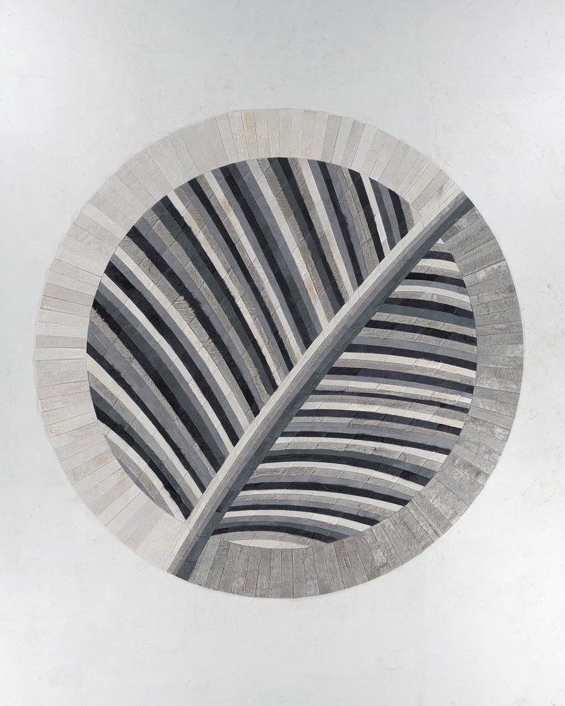Biota / Hide Rug / 23302