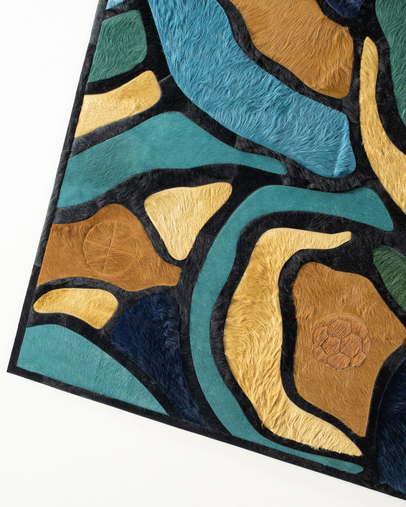 Bloom / Hide Rug / 20505