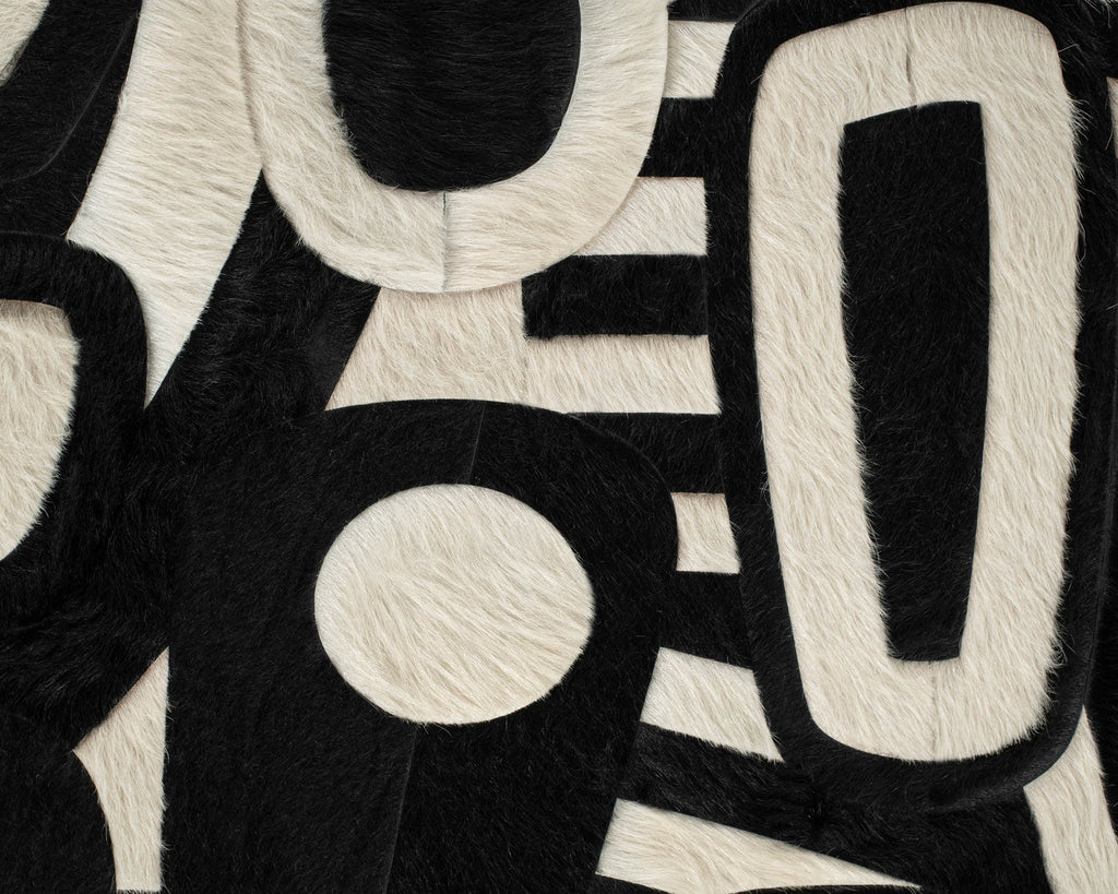 Mika / Hide Rug / 00344