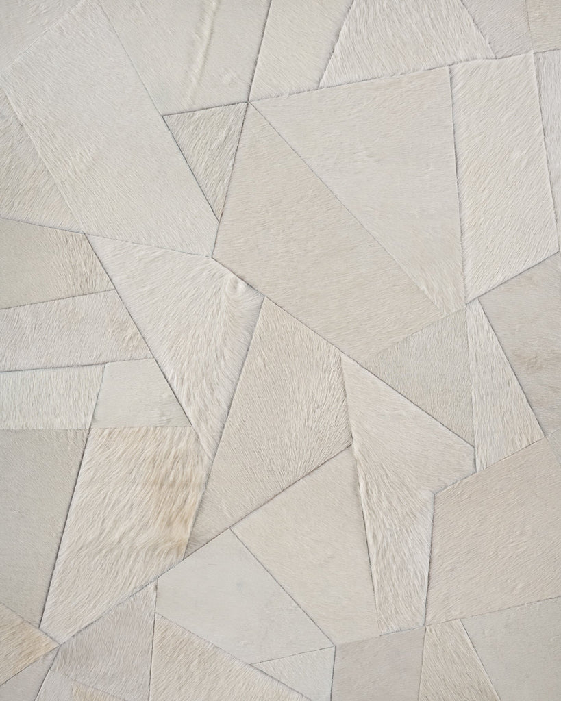 Broken / Hide Rug / 00613