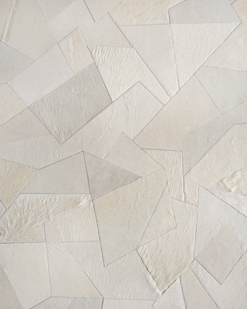 Broken / Hide Rug / 00613