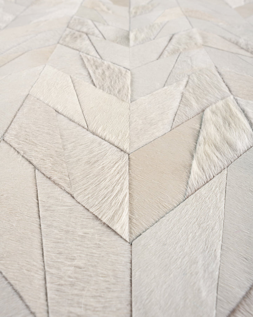 Lance / Hide Rug / 18773