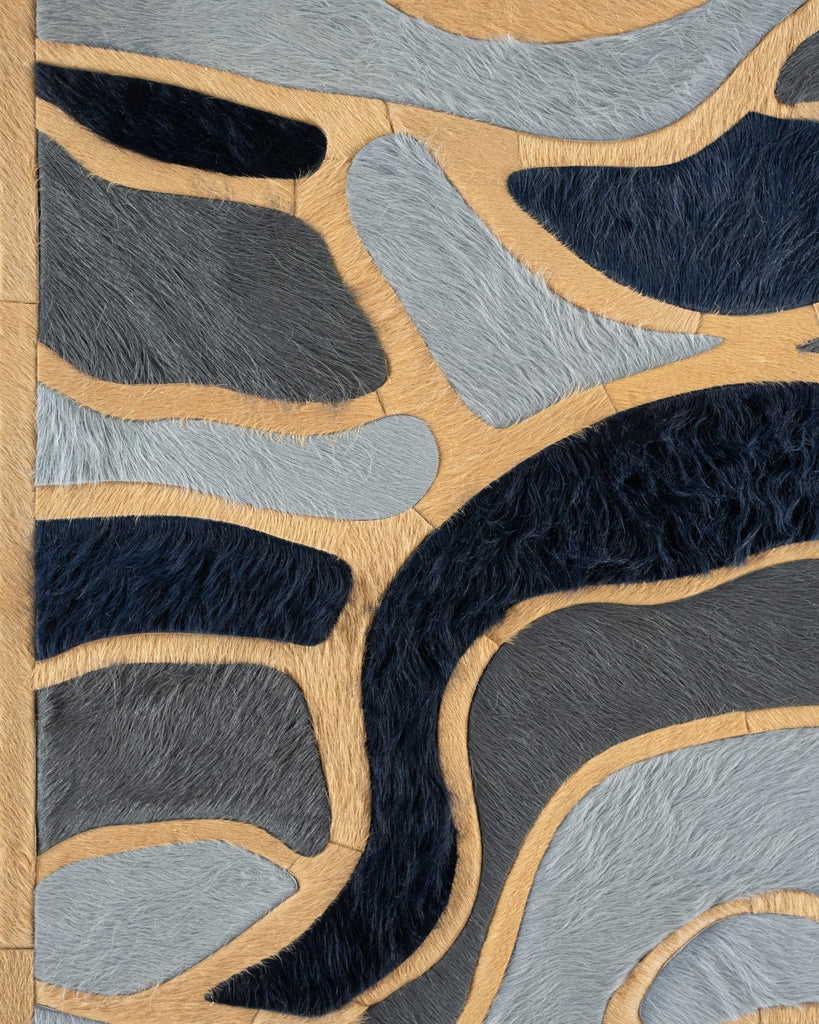 Bloom / Hide Rug / 22582