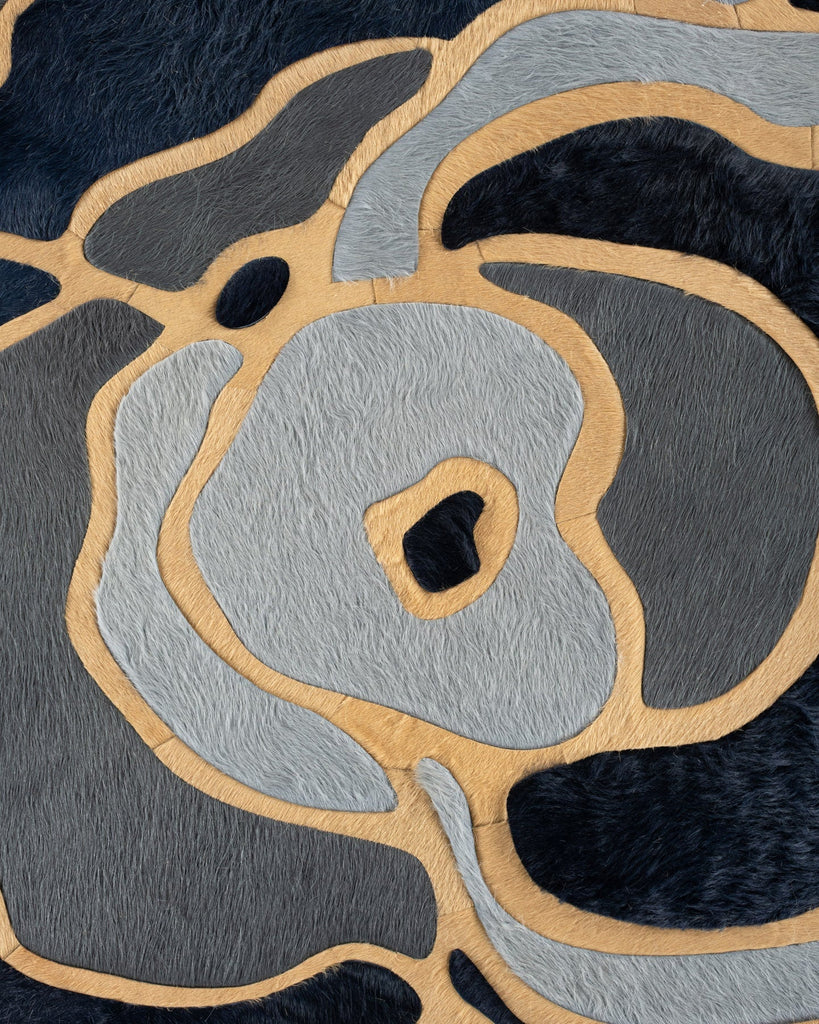 Bloom / Hide Rug / 22582
