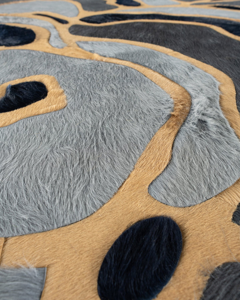Bloom / Hide Rug / 22582