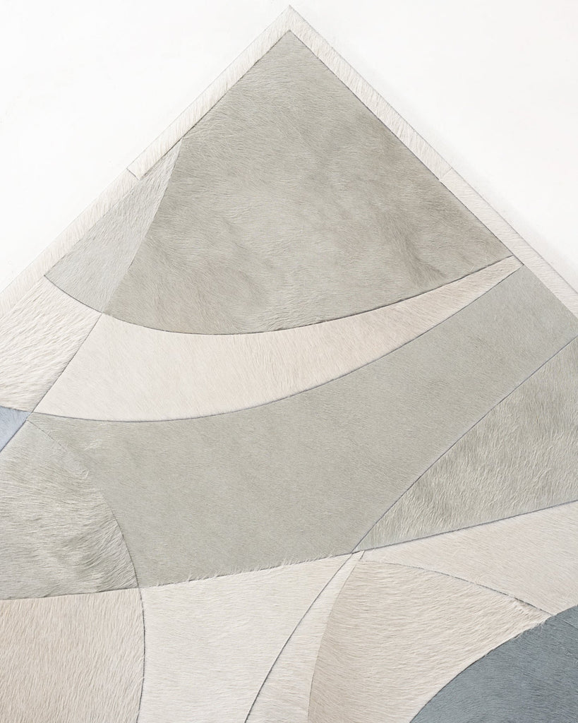 Luna / Hide Rug / 22571