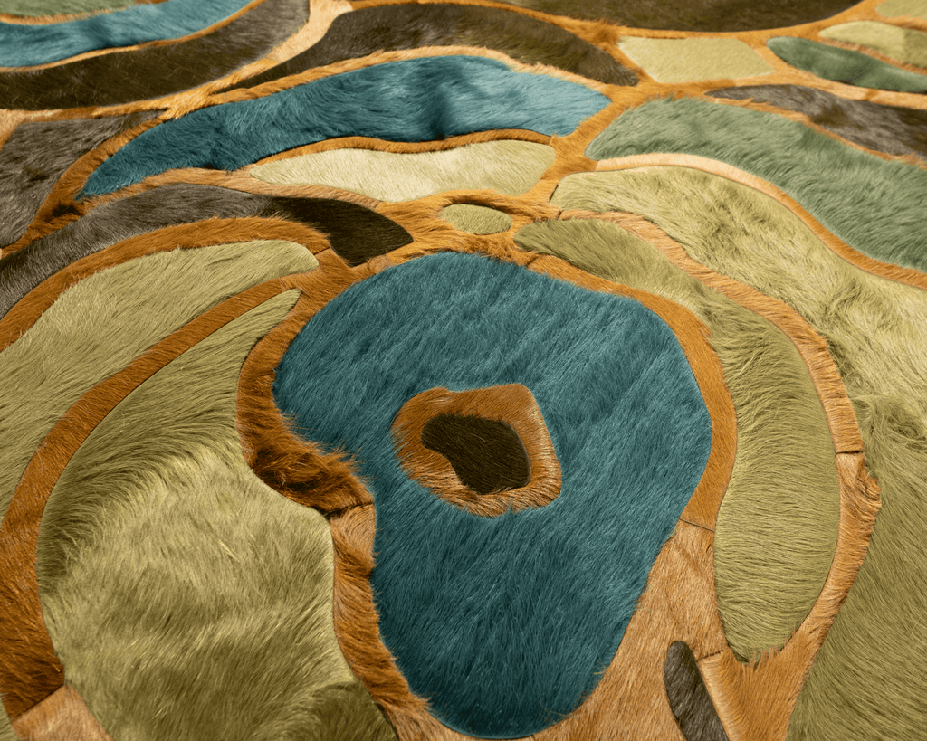 Bloom / Hide Rug / 23964
