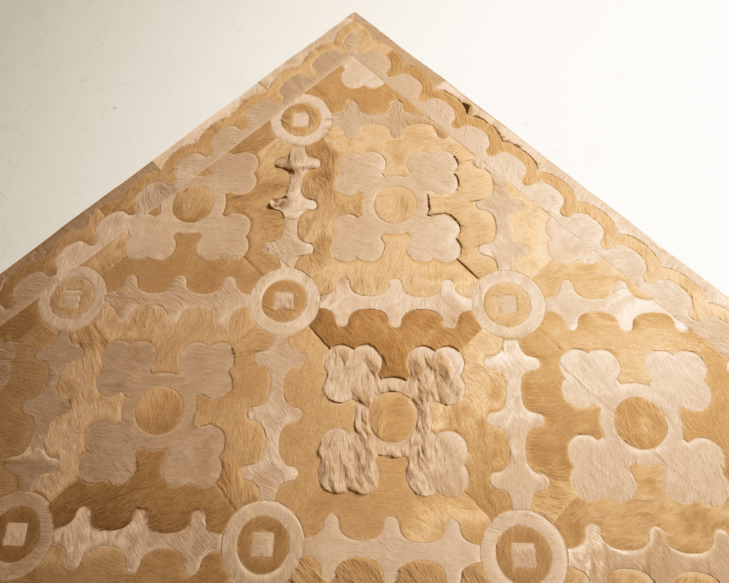Empire / Hide Rug / 24671