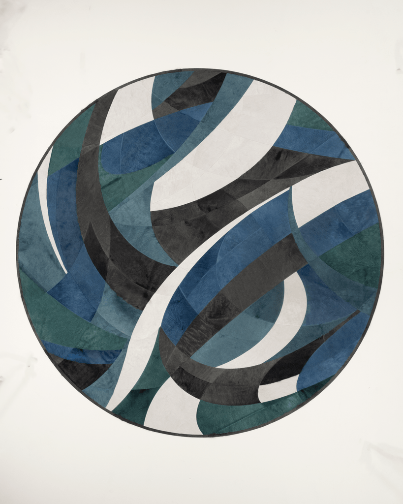 Luna / Hide Rug / 24405
