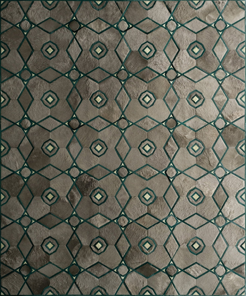 Guinevere / Hide Rug / 20435