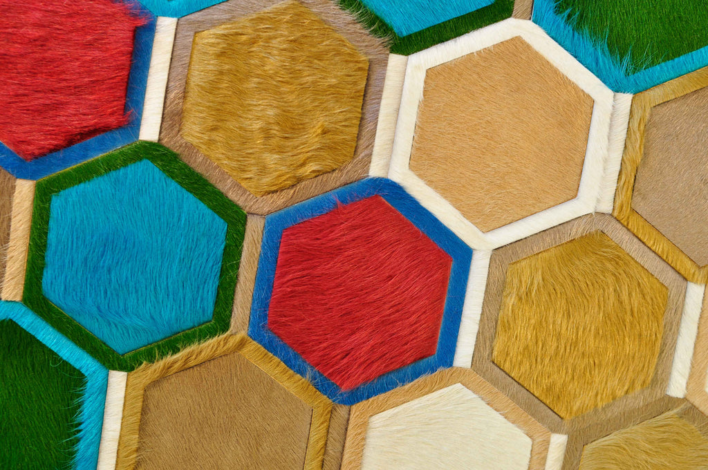 Moonglow / Hide Rug / 096111